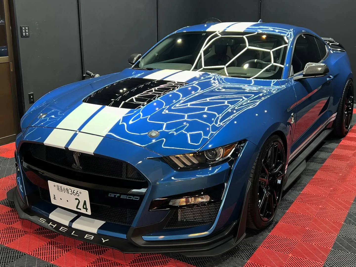 Shelby GT500にセラミックコーティング☺️