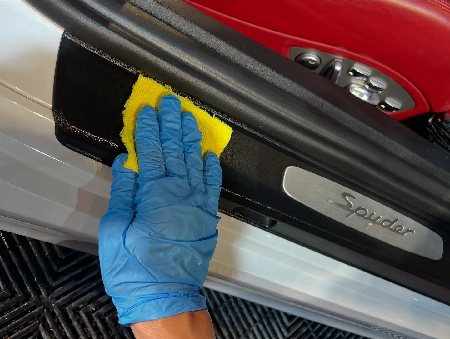 ボクスタースパイダーにフルコーティング☺️