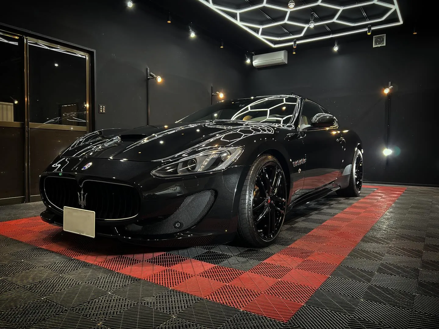 グランツーリスモにガラスコーティング😊