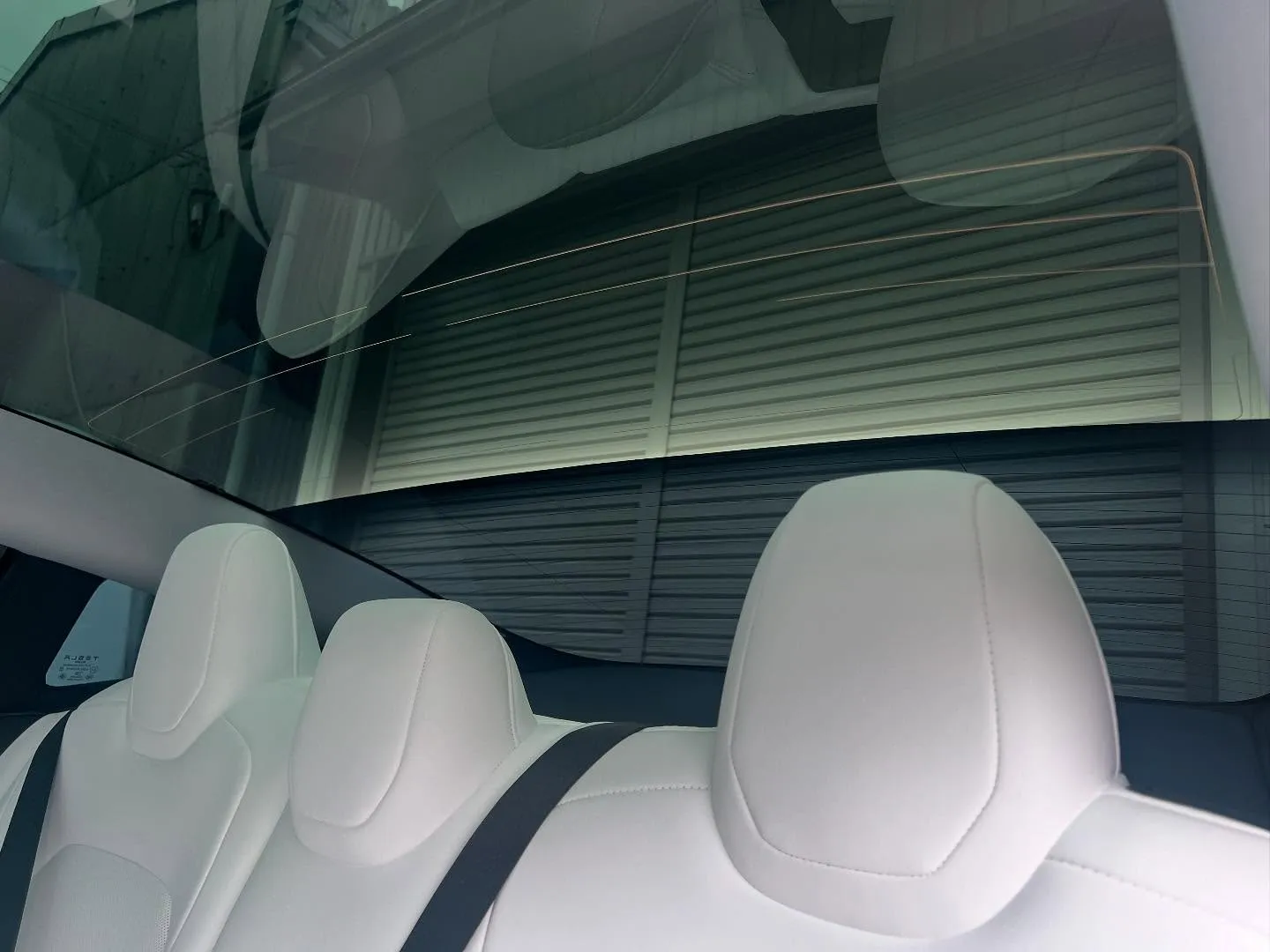 テスラモデル3にフィルム施工😊