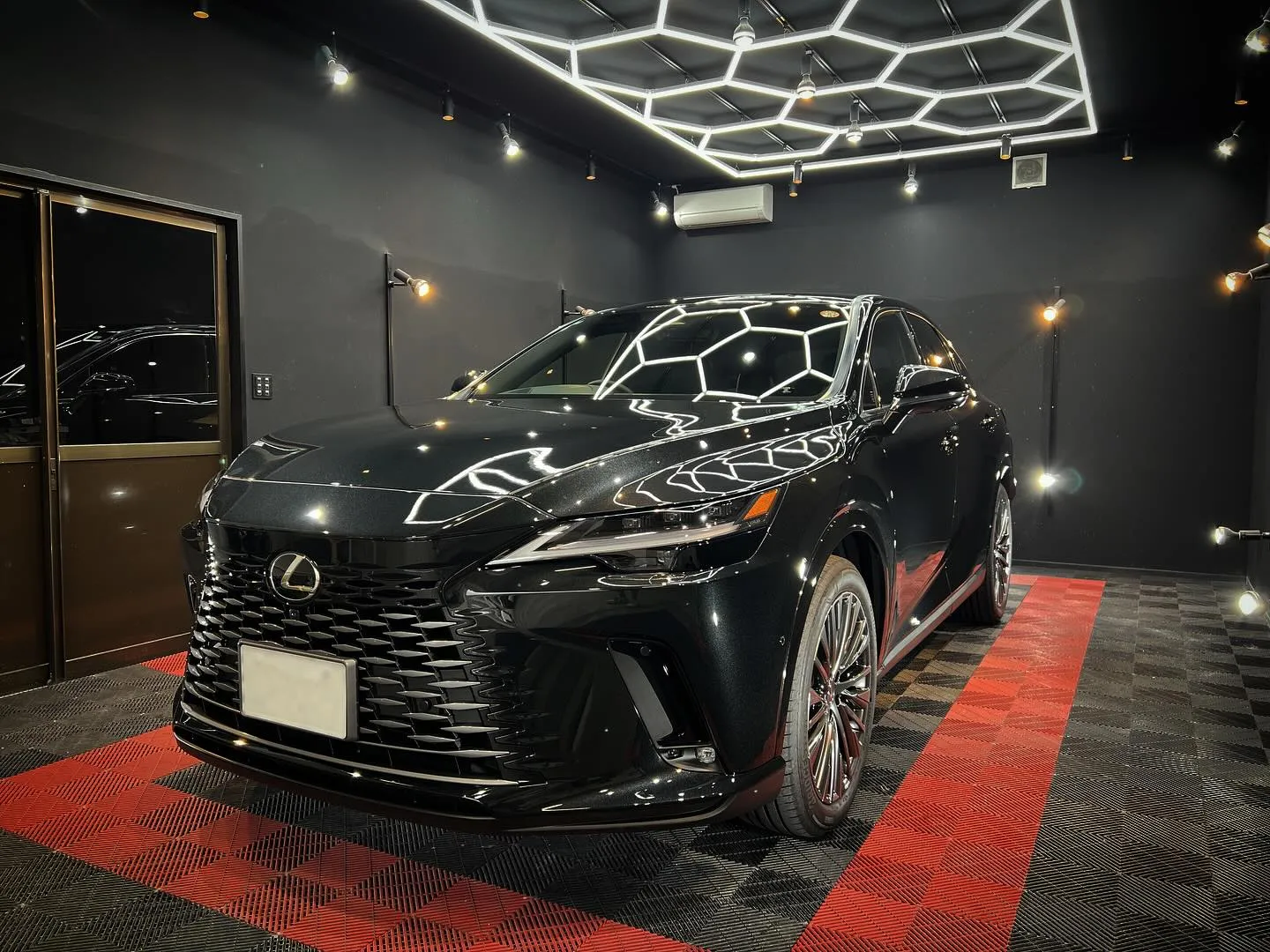 8月も沢山御入庫頂いております‼️