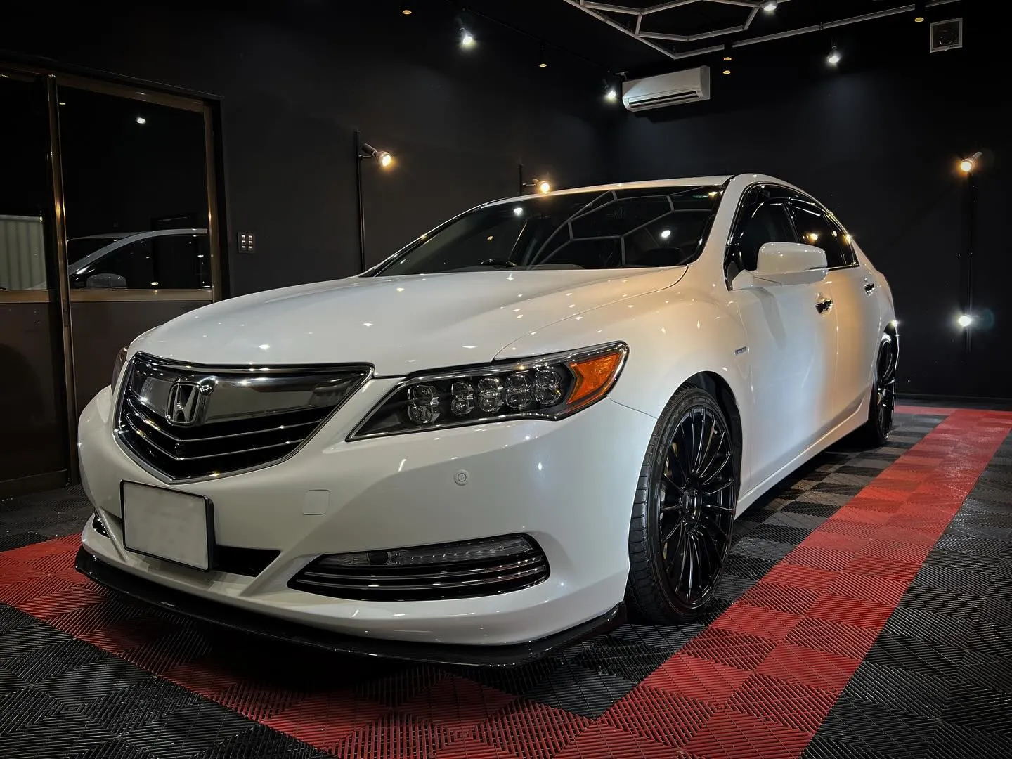 8月も沢山御入庫頂いております‼️