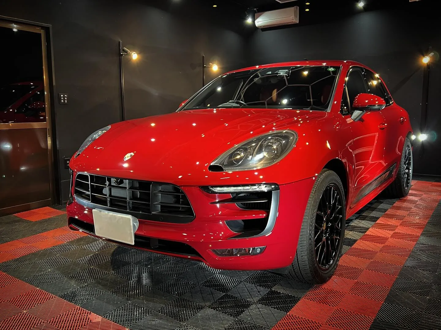 8月も沢山御入庫頂いております‼️