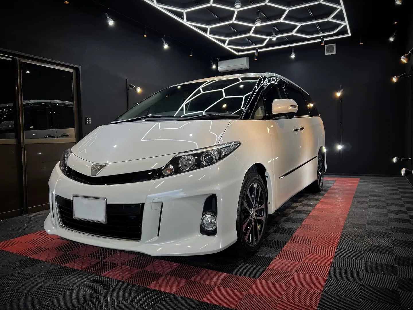 8月も沢山御入庫頂いております‼️