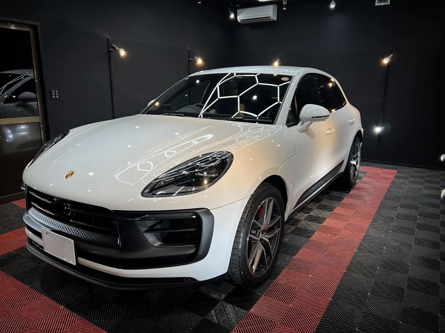 マカンにコーティングとラッピング☺️