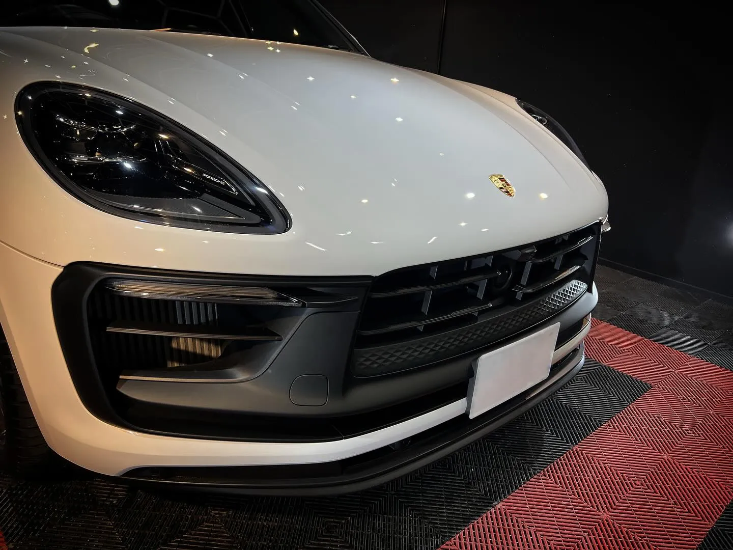 マカンにコーティングとラッピング☺️