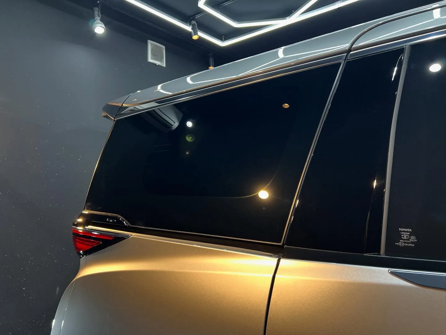 40ヴェルファイアにガラスコーティング☺️