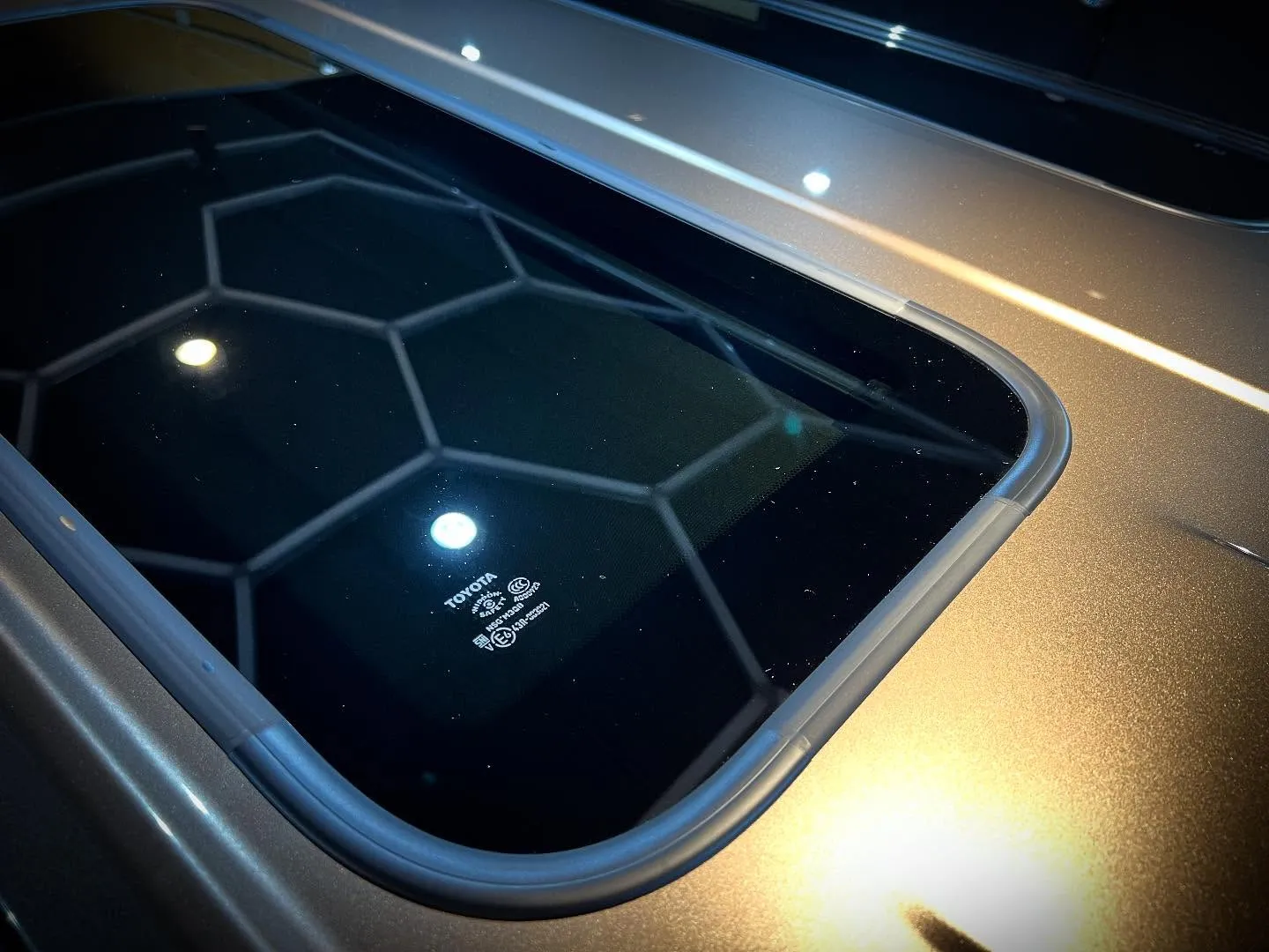 40アルファードにガラスコーティング☺️