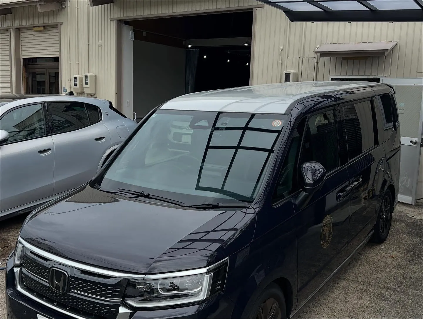 ステップワゴンにルーフ塗装、セラミックコーティング☺️