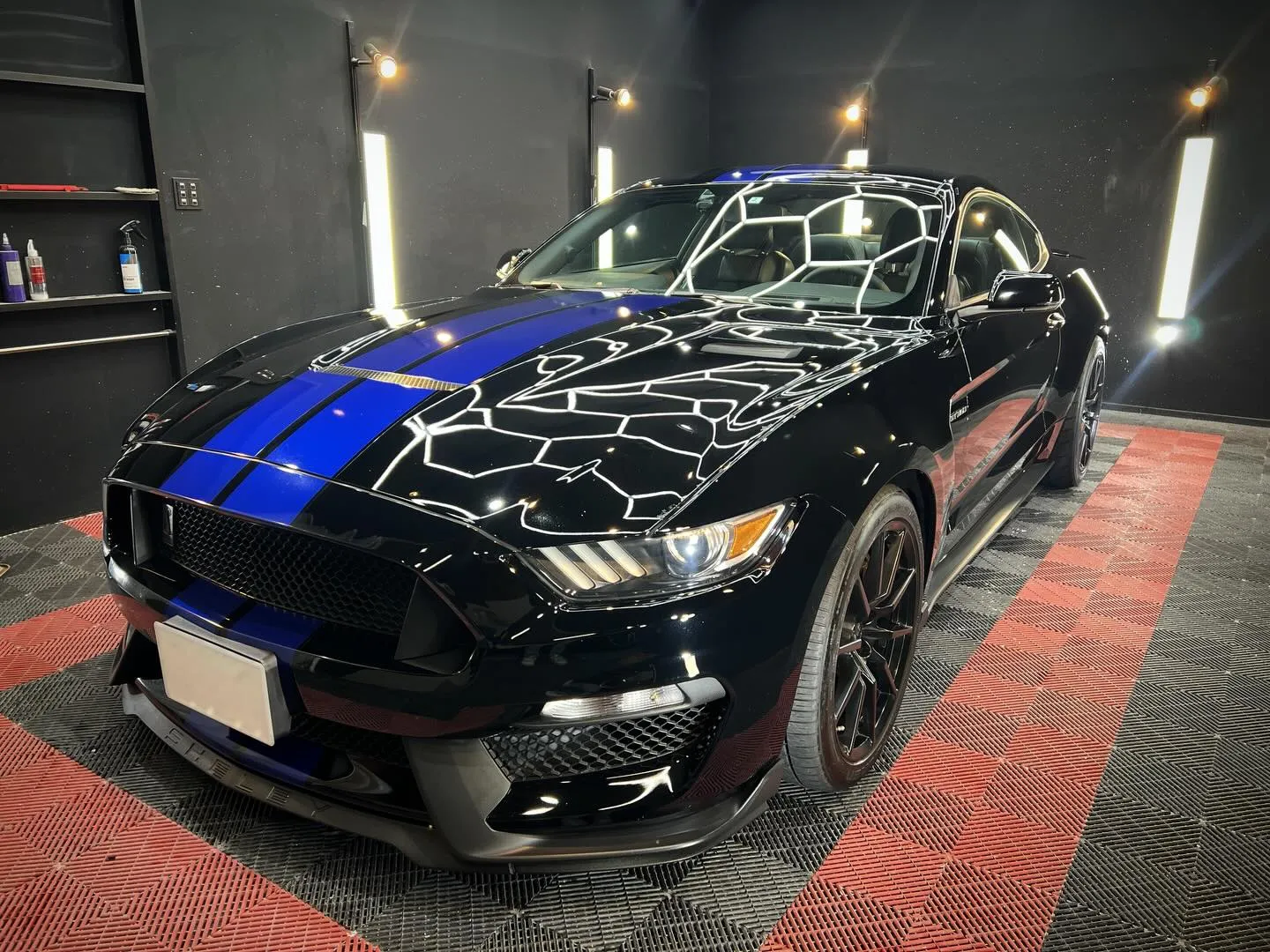 shelbyGT350にセラミックコーティング☺️