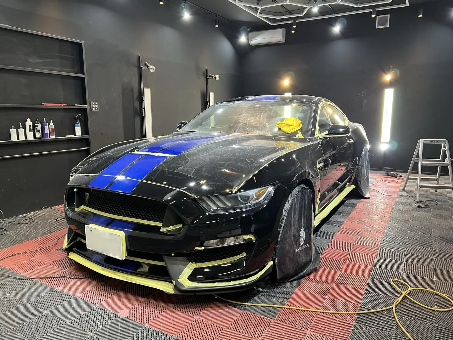 shelbyGT350にセラミックコーティング☺️